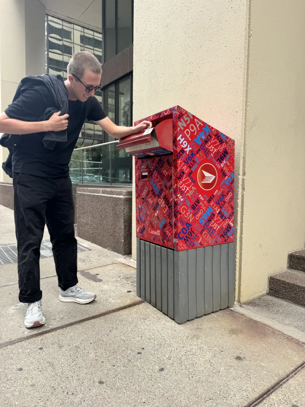 Hohe Postkästen mithilfe von Persönlicher Assistenz nutzen