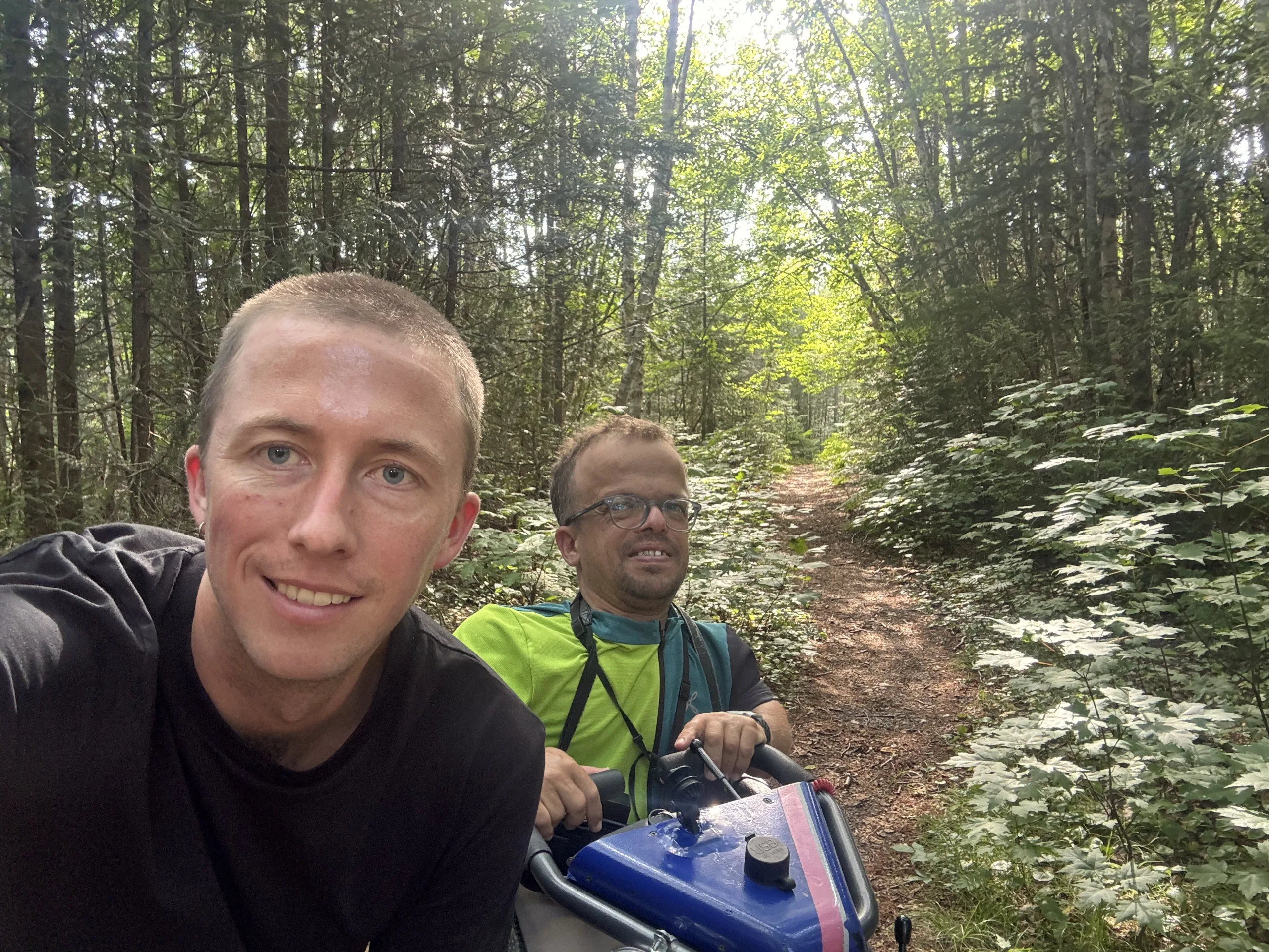 In Kanadas Wälder wandern