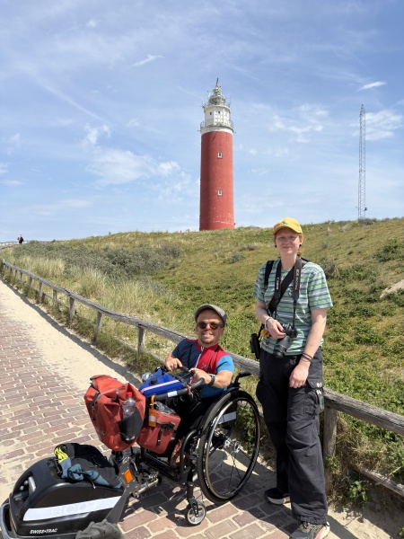 Unterwegs mit Persönlicher Assistenz im Urlaub in den Niederlanden.